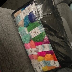 Colorful Yarn Set